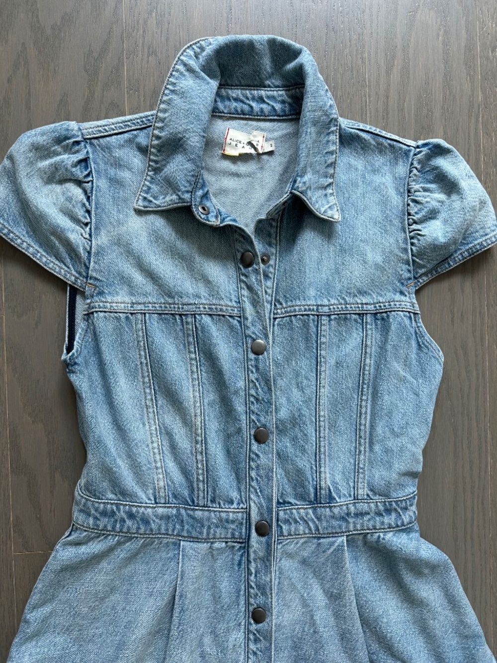 Alice + Olivia Patsy Denim Fit Flare Midi Tiered Dress Light Adele - Size 2 - Picture 4 of 11